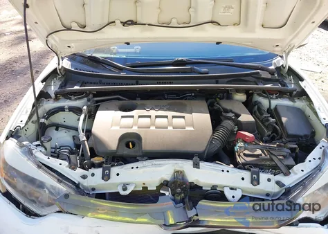 2015 Toyota Corolla Le z USA, uszkodzony, nr VIN 2T1BURHE0FC420115